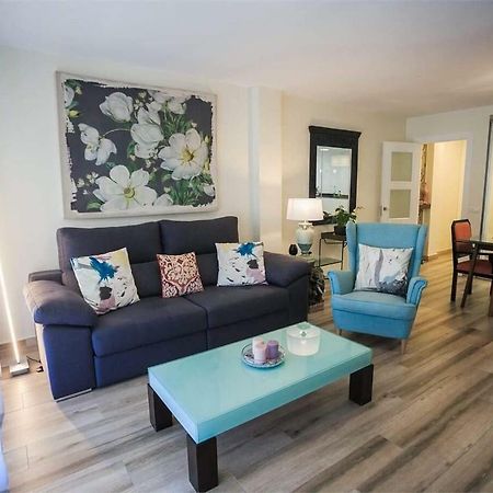 Apartamento Aurora マラガ エクステリア 写真