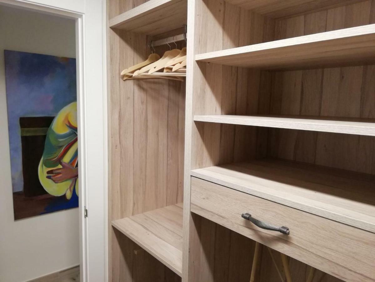 Apartamento Aurora マラガ エクステリア 写真