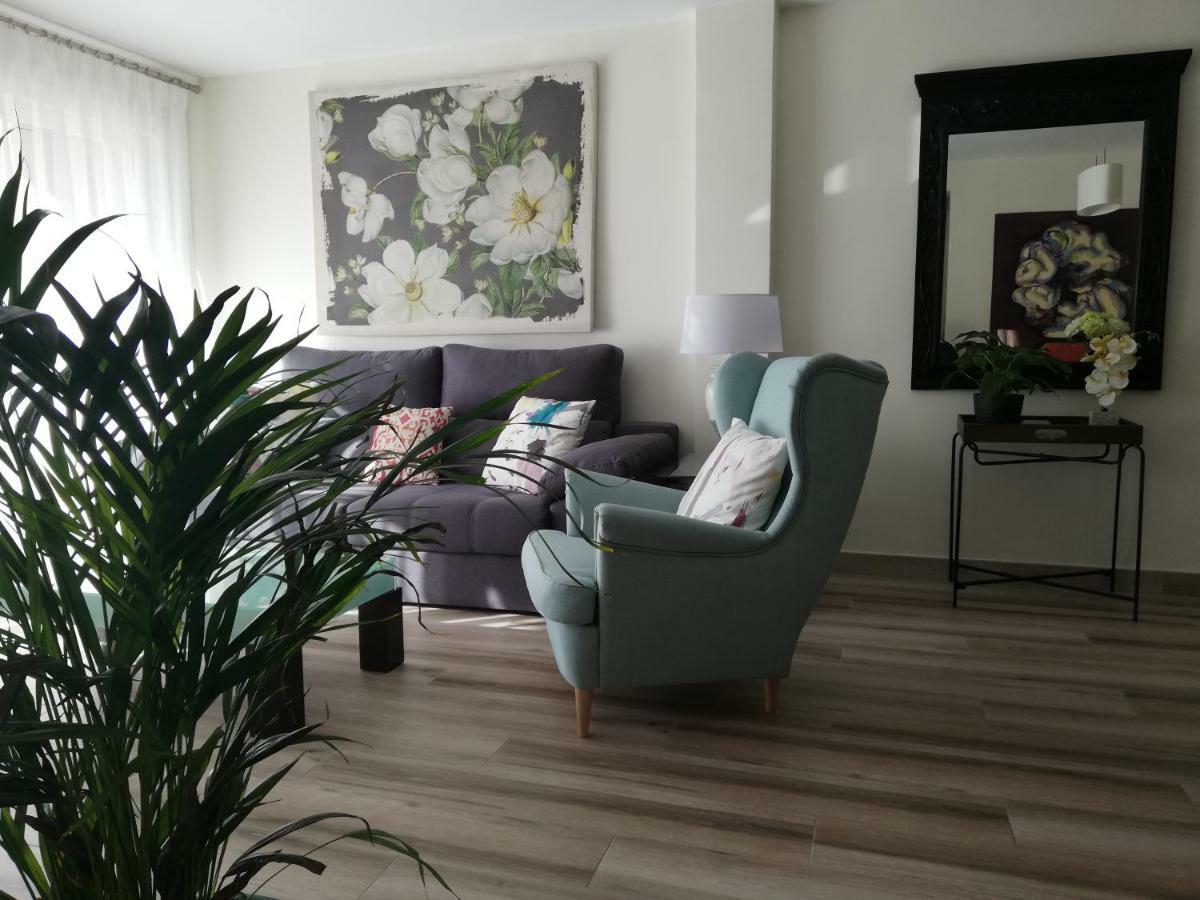 Apartamento Aurora マラガ エクステリア 写真